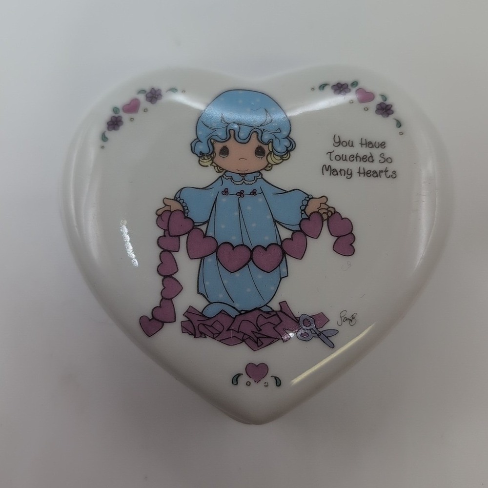 Vtg Precious Moments Trinket Box Heart Porcelain Touched So Many Hearts 1994